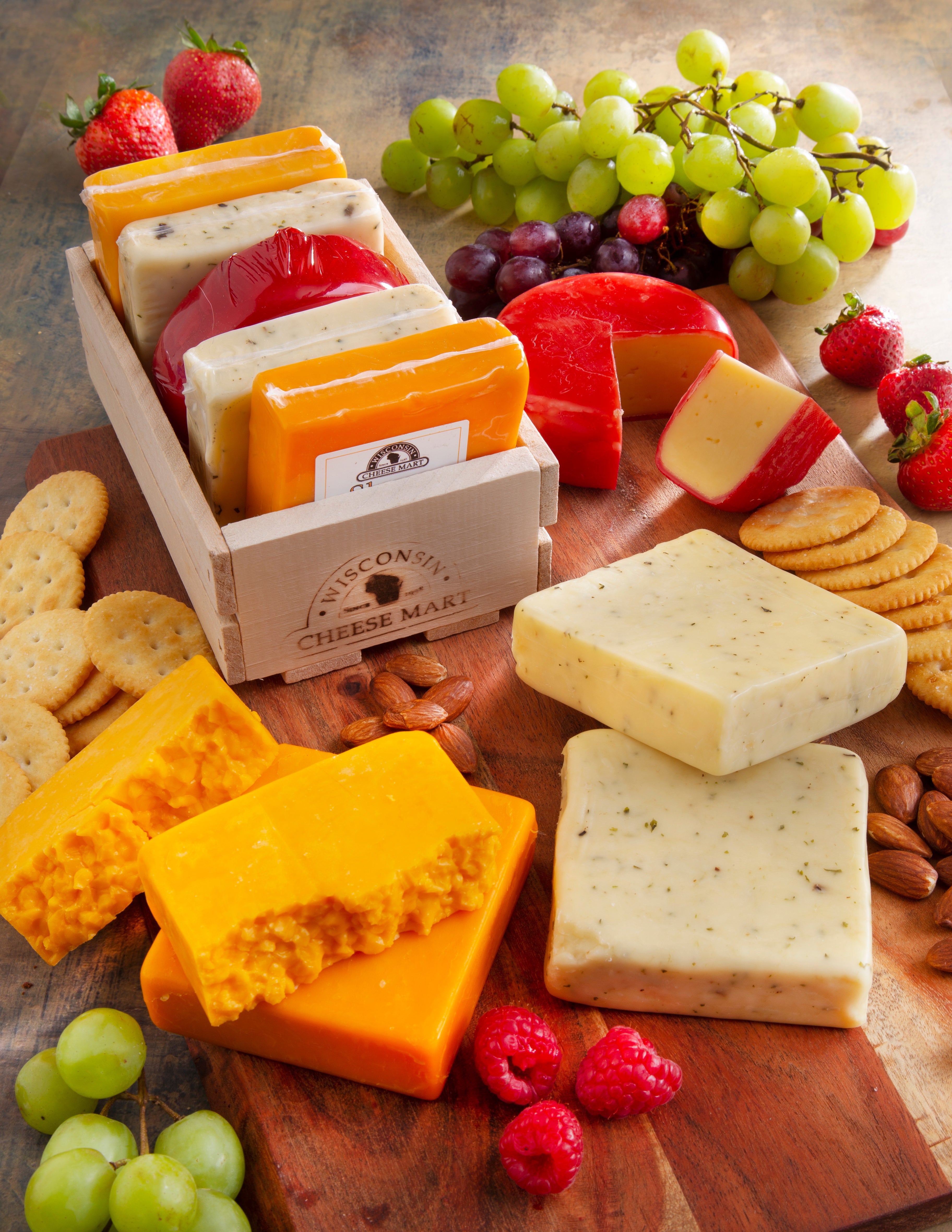 Beer Cheese Gift Crate – Wisconsin Cheese Mart